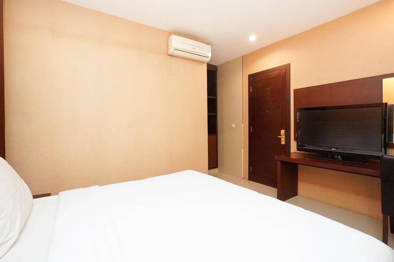 Homestay 3 Surabaya Buitenkant foto